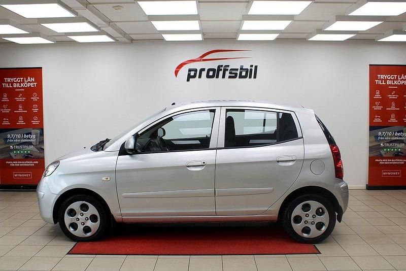 Silver Begagnad 2009 Kia Picanto 4 Halvkombi | 29 900 kr (Marknadspris) - Bild 1/4