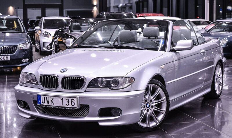Silver Begagnad 2003 BMW 330 Cabriolet M Sport Cab | 119 900 kr (Superpris) - Bild 1/4