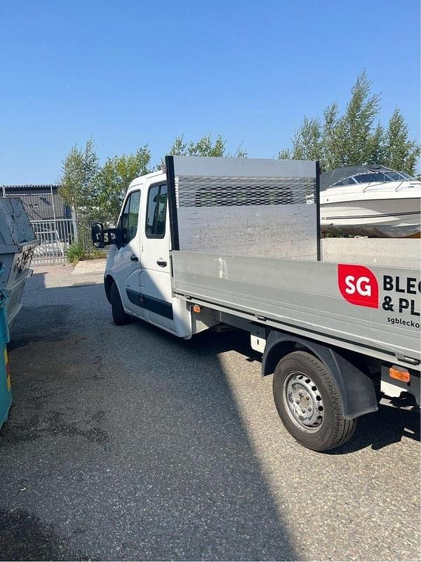Vit Begagnad 2010 Opel Movano Van | 110 000 kr (Marknadspris) - Bild 1/4