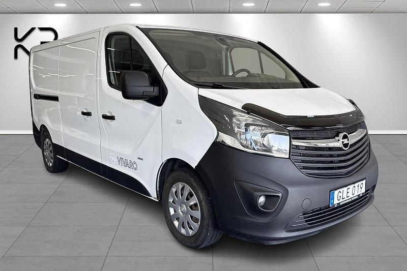 Vit Begagnad 2016 Opel Vivaro Van | 99 900 kr (Marknadspris) - Bild 1/4