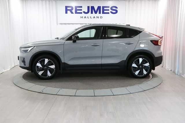 Begagnad Volvo EC40 Plus 188 kW (256 HK) 2023 Grå SUV