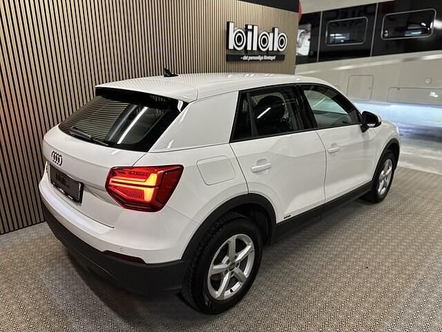 Begagnad Audi Q2 Proline 150 HK (110 kW) 2020 Ibisvit SUV