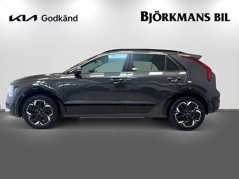 Begagnad Kia Niro 11 kW (15 HK) 2022 Grå SUV