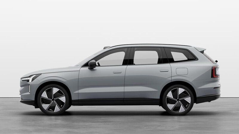 Grå Ny 2024 Volvo EX90 Performance SUV | 1 140 000 kr - Bild 1/4
