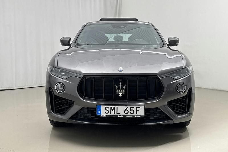 Begagnad Maserati Levante 430 HK (316 kW) 2018 Mörkgrå SUV