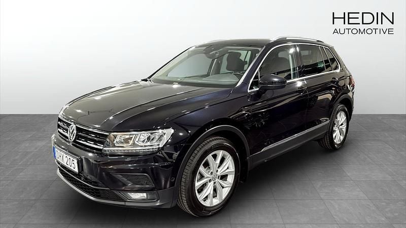 Begagnad VW Tiguan 150 HK (110 kW) 2018 Svart metallic SUV