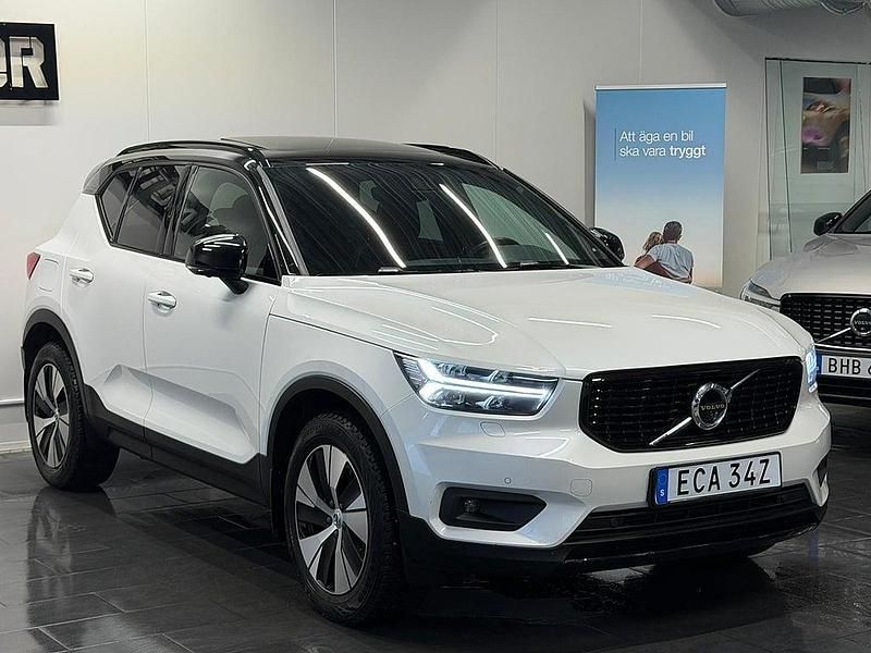 Begagnad Volvo XC40 R-Design 129 HK (94 kW) 2021 Vit SUV