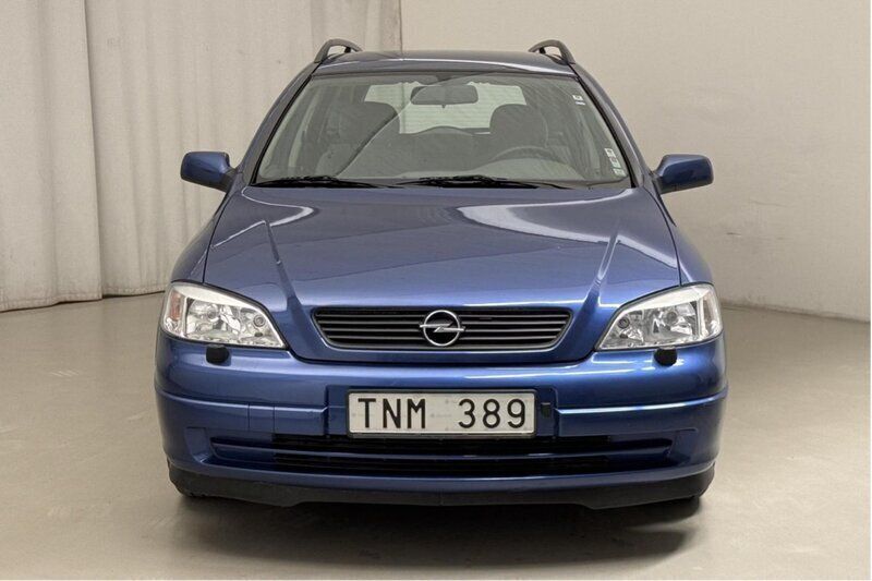 Blå Begagnad 2002 Opel Astra Kombi | 32 500 kr (Dyr) - Bild 1/4