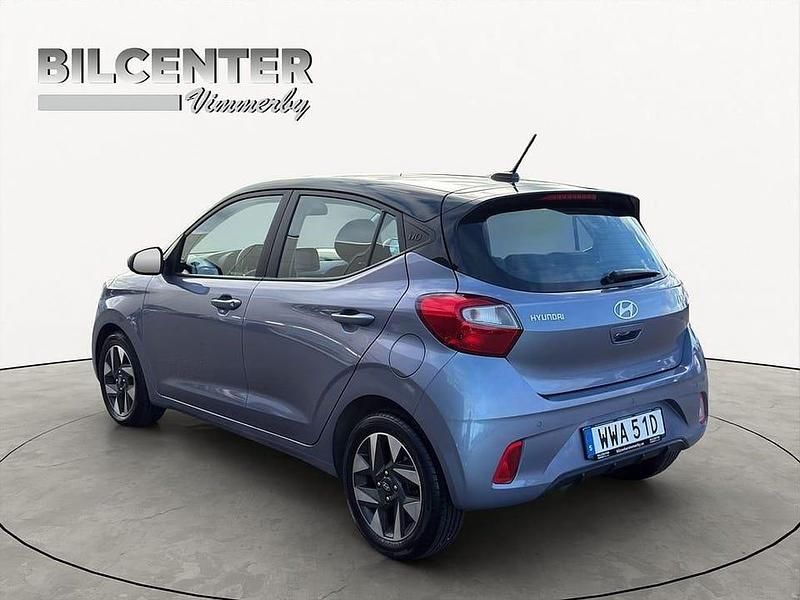 Begagnad Hyundai i10 Advanced 67 HK (49 kW) 2023 Grå Halvkombi