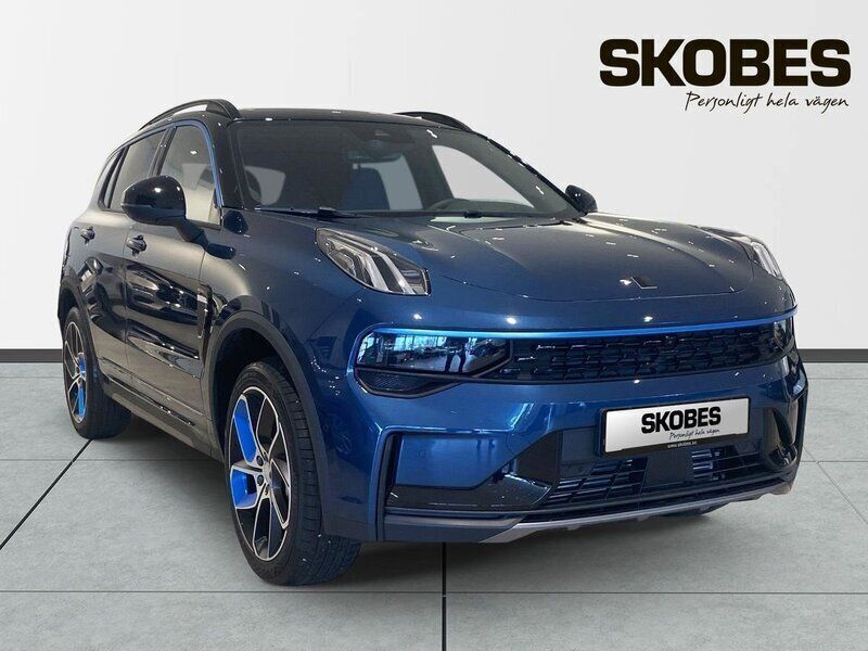 Blå Begagnad 2023 Lynk & Co 01 SUV | 384 900 kr (Dyr) - Bild 1/3