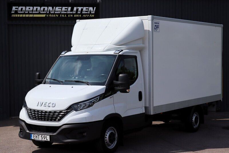Vit Begagnad 2021 Iveco Daily Van | 349 900 kr (Bra pris) - Bild 1/4
