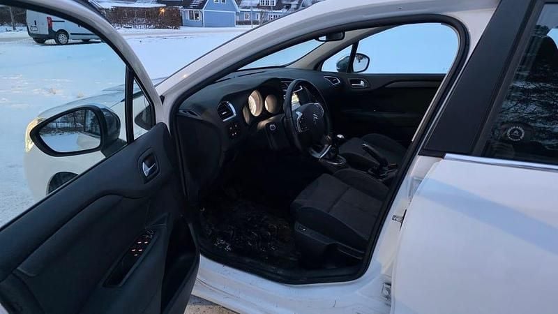 Begagnad Citroën C4 120 HK (88 kW) 2016