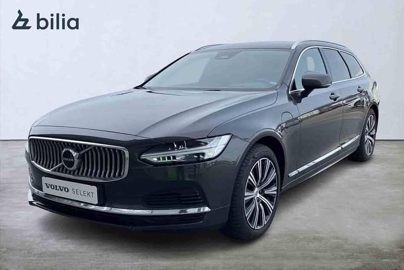 Grå Begagnad 2022 Volvo V90 Kombi | 379 900 kr (Bra pris) - Bild 1/1