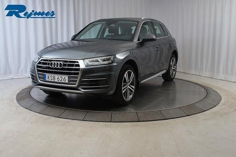 Grå Begagnad 2018 Audi Q5 Proline SUV | 249 100 kr (Bra pris) - Bild 1/4