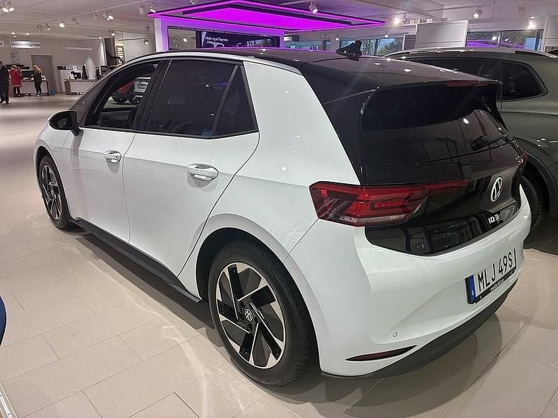 Ny VW ID.3 Pure 125 kW (170 HK) 2026 Vit Halvkombi
