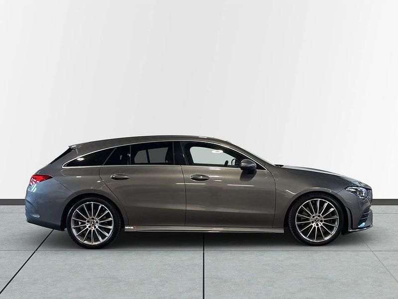 Begagnad Mercedes CLA250 Shooting Brake AMG 224 HK (164 kW) 2019 Mörkgrå Kombi
