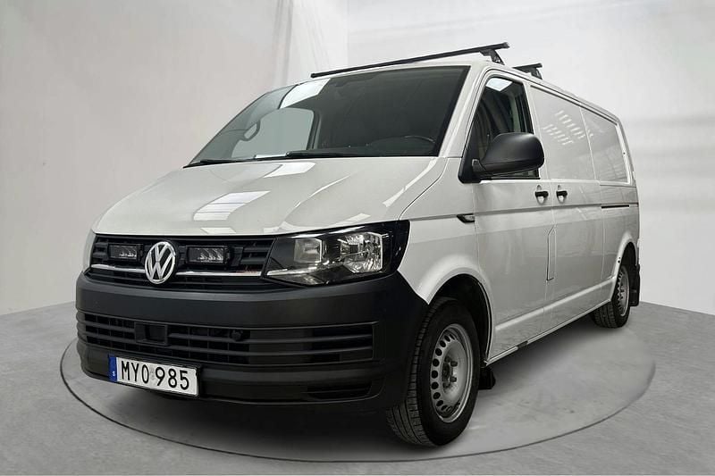 Vit Begagnad 2018 VW T6 Van | 149 000 kr (Superpris) - Bild 1/4