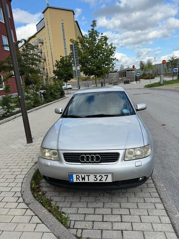 Begagnad 2001 Audi A3 Halvkombi | 29 000 kr - Bild 1/4