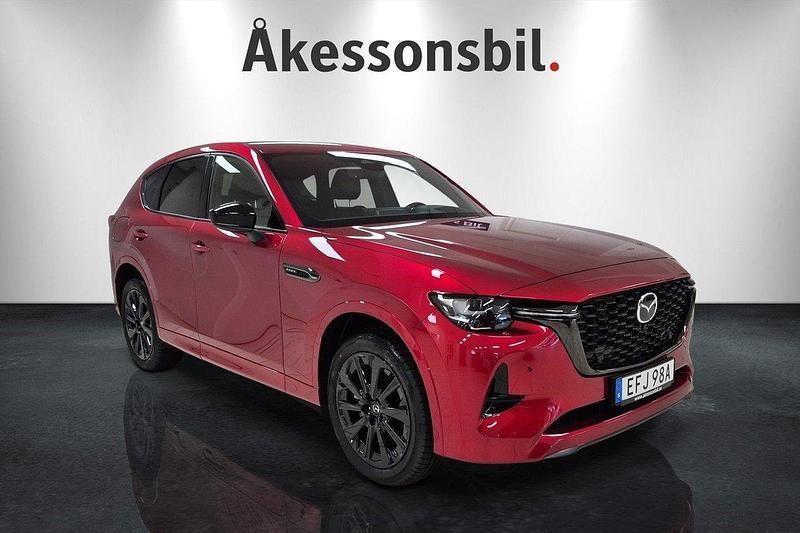 Röd Ny 2025 Mazda CX-60 Homura-Line SUV | 634 900 kr (Marknadspris) - Bild 1/4