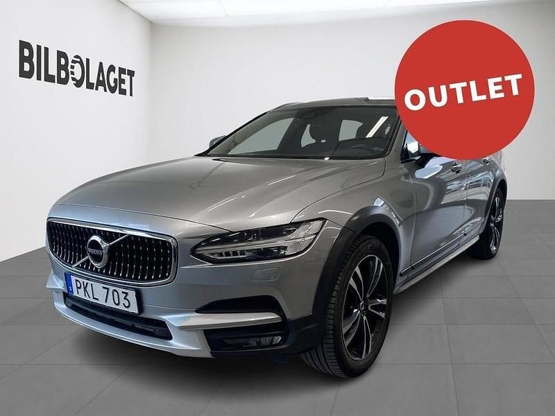 Silver Begagnad 2018 Volvo V90 CC Pro Kombi | 259 500 kr (Superpris) - Bild 1/4