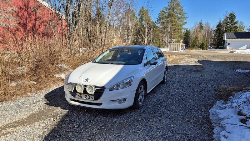 Vit Begagnad 2011 Peugeot 508 Kombi | 39 000 kr (Bra pris) - Bild 1/3