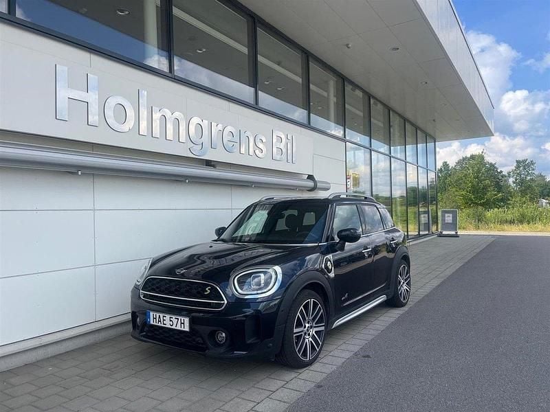 Svart Begagnad 2022 Mini Cooper Countryman SUV | 349 500 kr (Dyr) - Bild 1/4
