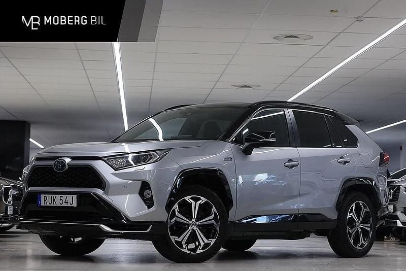 Grå Begagnad 2021 Toyota RAV4 Hybrid Premium SUV | 349 900 kr (Superpris) - Bild 1/2