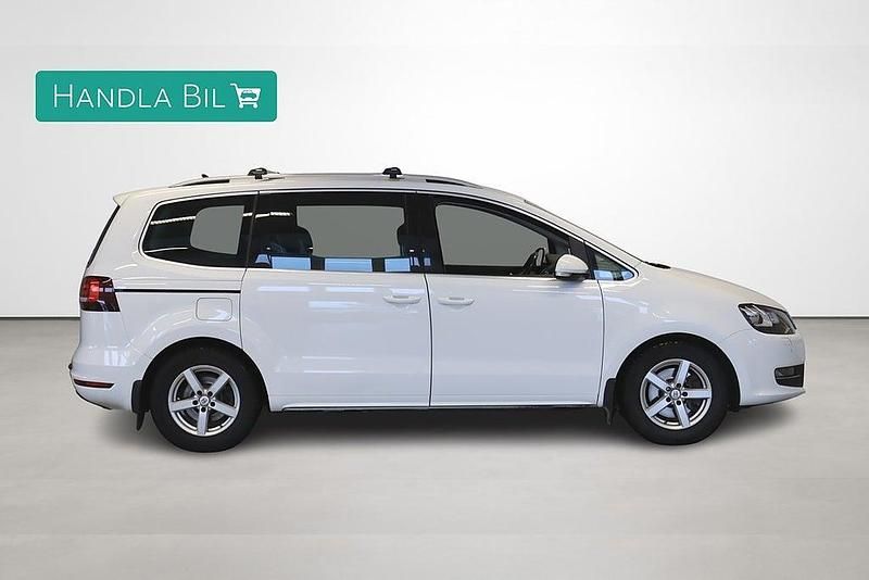 Begagnad VW Sharan 184 HK (135 kW) 2016 Vit Minibuss