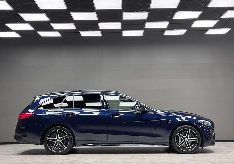 Begagnad Mercedes C300 313 HK (230 kW) 2023 Blå Kombi