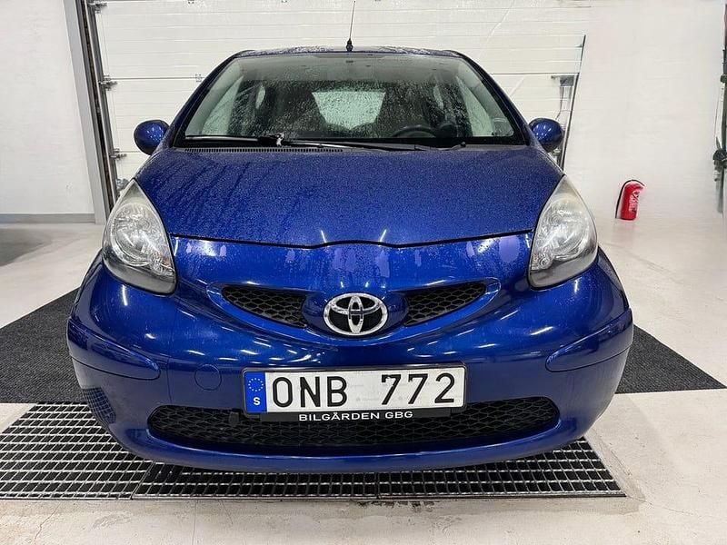 Begagnad 2008 Toyota Aygo Halvkombi | 40 000 kr (Marknadspris) - Bild 1/4
