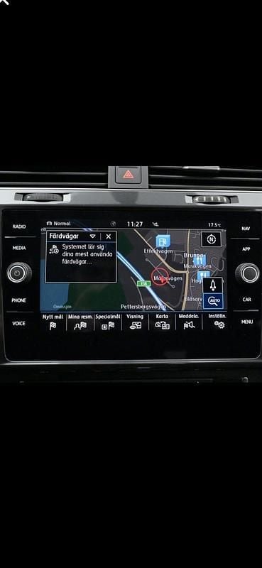 Begagnad VW e-Golf 100 kW (136 HK) 2019 Halvkombi