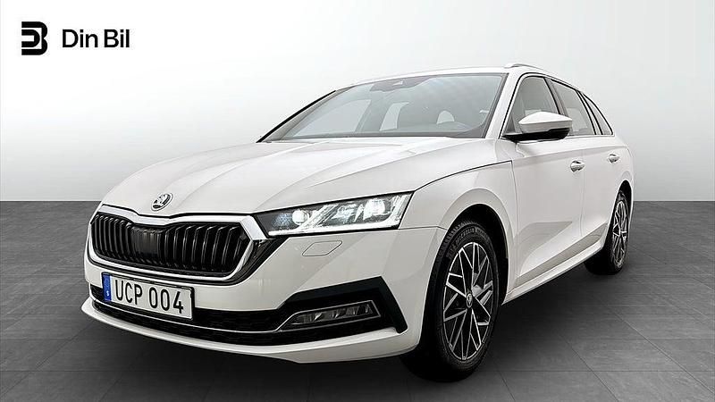 Begagnad Skoda Octavia Style 150 HK (110 kW) 2023 Candy white Kombi