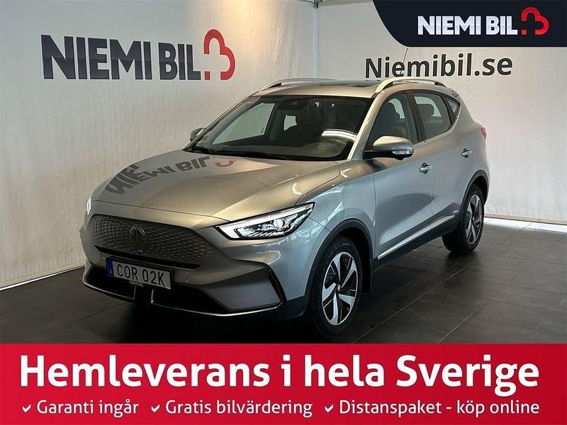 Begagnad MG ZS Luxury 114 kW (156 HK) 2023 Grå Sedan