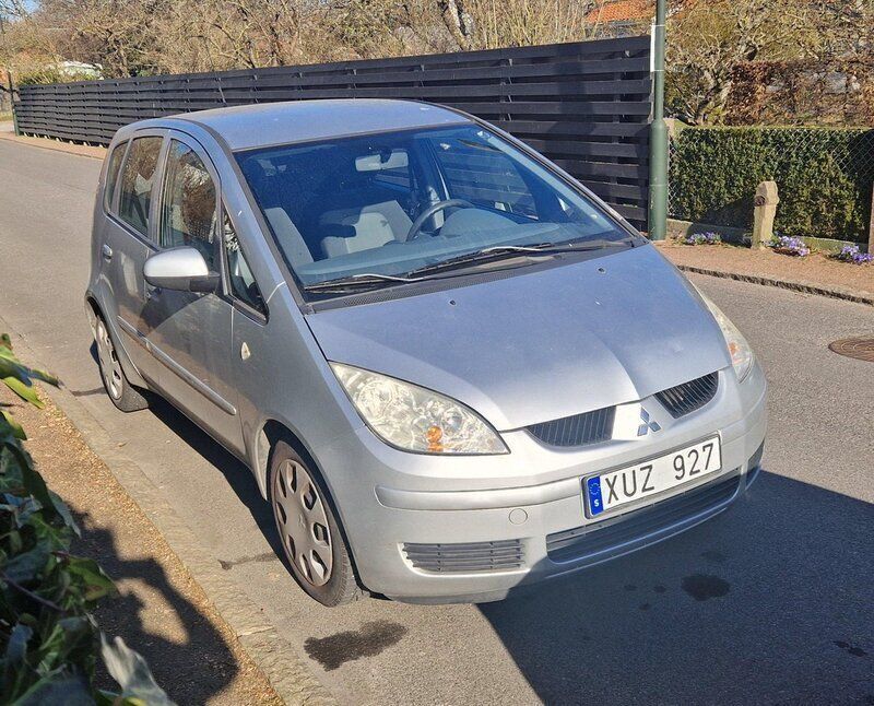 Silver Begagnad 2006 Mitsubishi Colt Halvkombi | 19 000 kr (Marknadspris) - Bild 1/1
