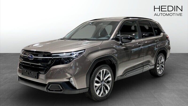 Brun (brown) Ny 2025 Subaru Forester SUV | 434 900 kr (Lite dyr) - Bild 1/4