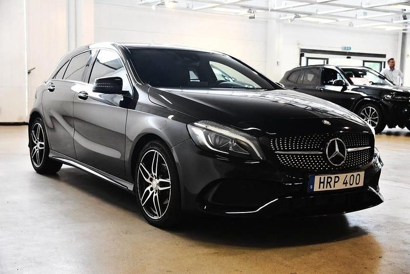 Begagnad Mercedes A180 AMG 109 HK (80 kW) 2016 Svart Halvkombi