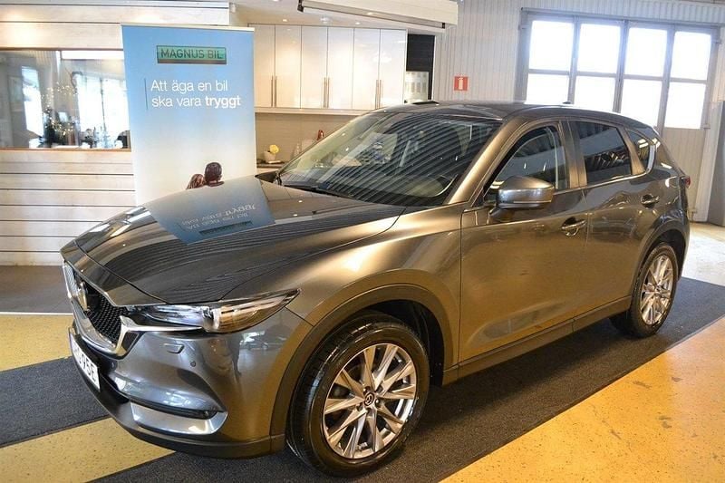 Grå Begagnad 2019 Mazda CX-5 SUV | 228 500 kr (Marknadspris) - Bild 1/4