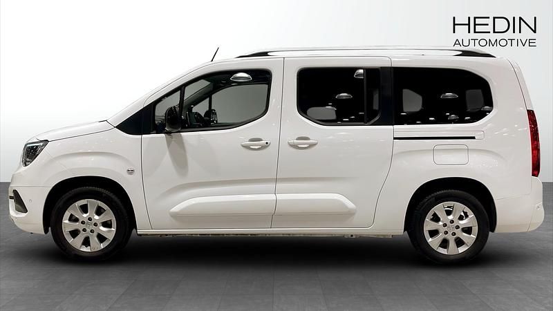 Begagnad Opel Combo-e Life 100 kW (136 HK) 2021 Vit (white) Van