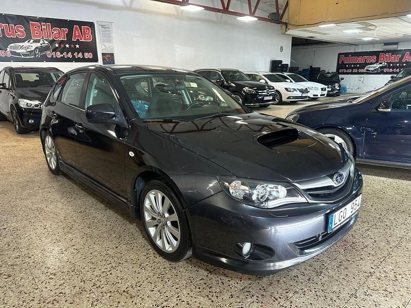 Mörkgrå Begagnad 2011 Subaru Impreza Active Halvkombi | 84 900 kr (Lite dyr) - Bild 1/4