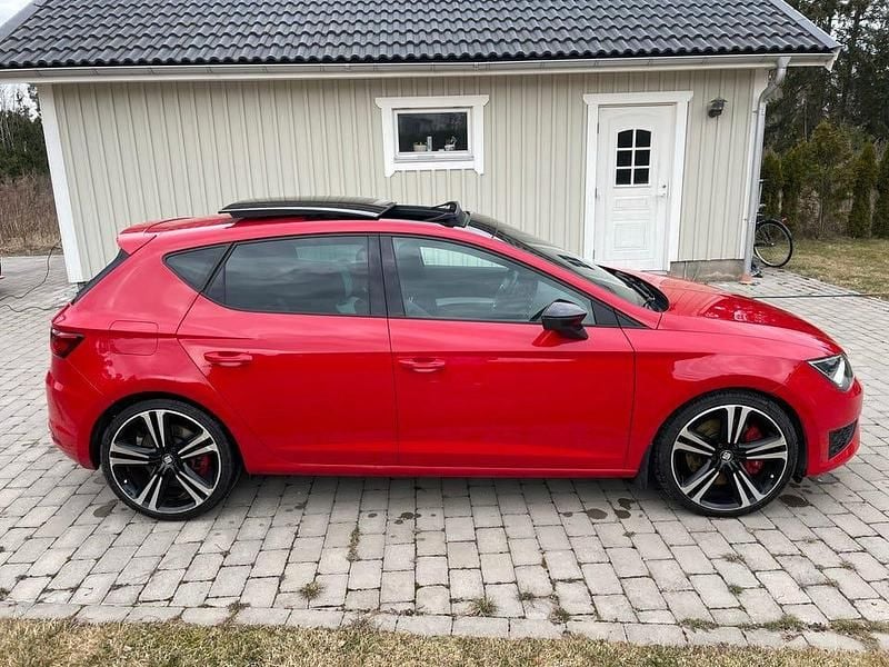 Begagnad Seat Leon CUPRA 290 HK (213 kW) 2016