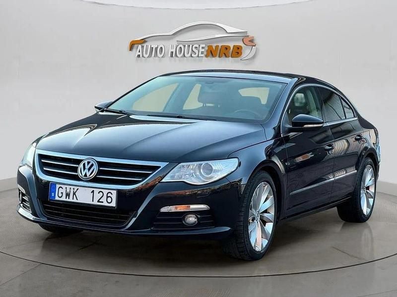 Begagnad VW Passat Highline 170 HK (125 kW) 2011 Svart