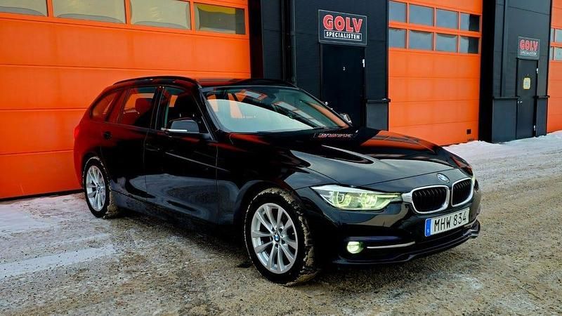 Begagnad BMW 320 Sport Line 184 HK (135 kW) 2018 Svart Kombi