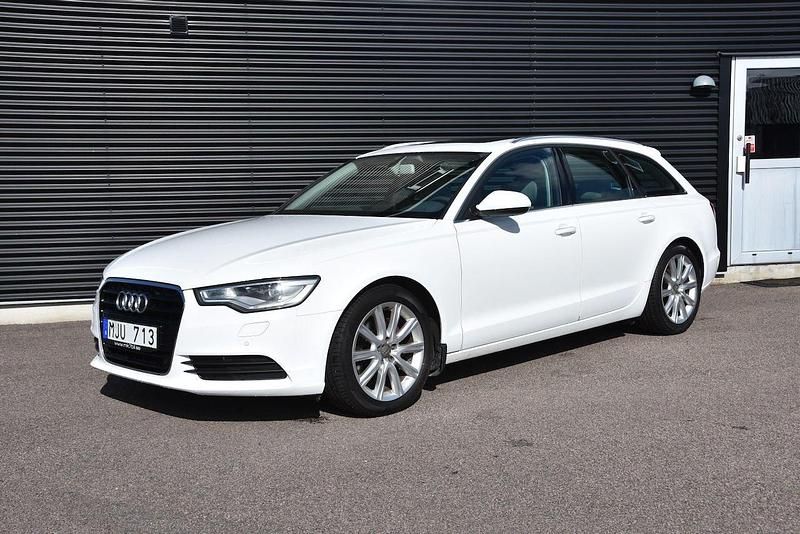 Vit Begagnad 2013 Audi A6 Comfort Kombi | 129 900 kr (Marknadspris) - Bild 1/4