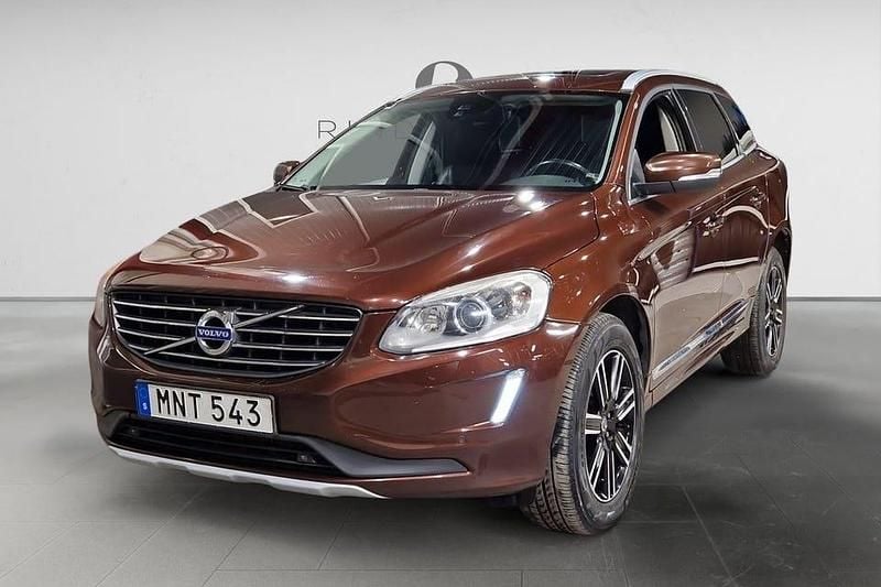 Brun Begagnad 2015 Volvo XC60 Summum SUV | 134 900 kr (Marknadspris) - Bild 1/3