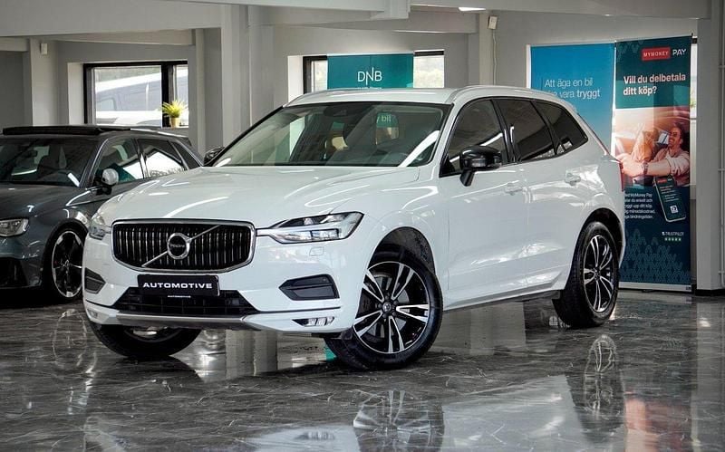Vit Begagnad 2019 Volvo XC60 Momentum SUV | 339 900 kr (Dyr) - Bild 1/4