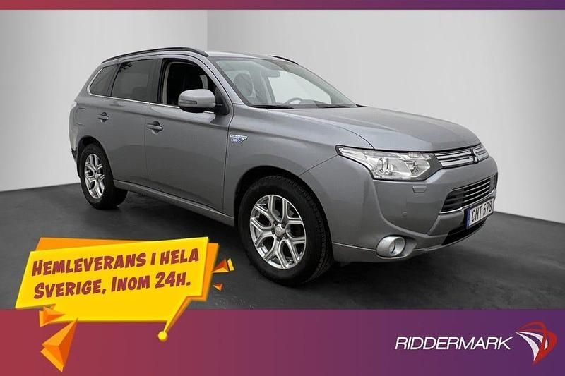 Begagnad Mitsubishi Outlander 203 HK (149 kW) 2014 Grå SUV