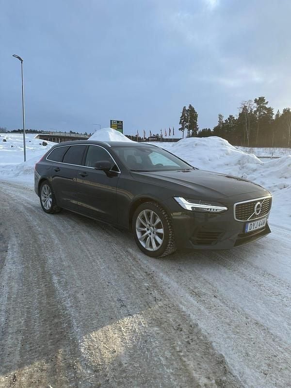 Begagnad 2019 Volvo V90 Kombi | 270 000 kr (Bra pris) - Bild 1/4