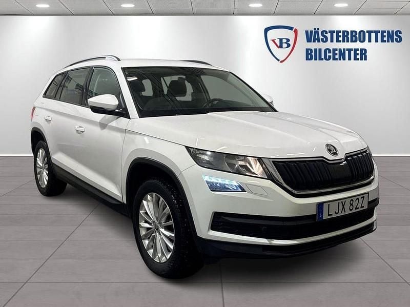 Vit Begagnad 2019 Skoda Kodiaq SUV | 254 900 kr (Superpris) - Bild 1/4