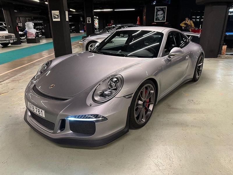 Silver Begagnad 2014 Porsche 911 GT3 Sport Sportkupé | 1 645 000 kr - Bild 1/4
