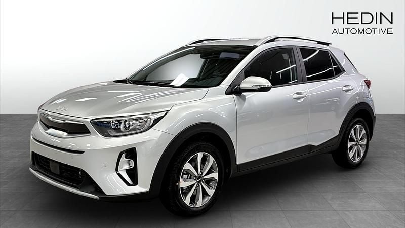 Grå Ny 2025 Kia Stonic Advance SUV | 254 500 kr (Marknadspris) - Bild 1/4